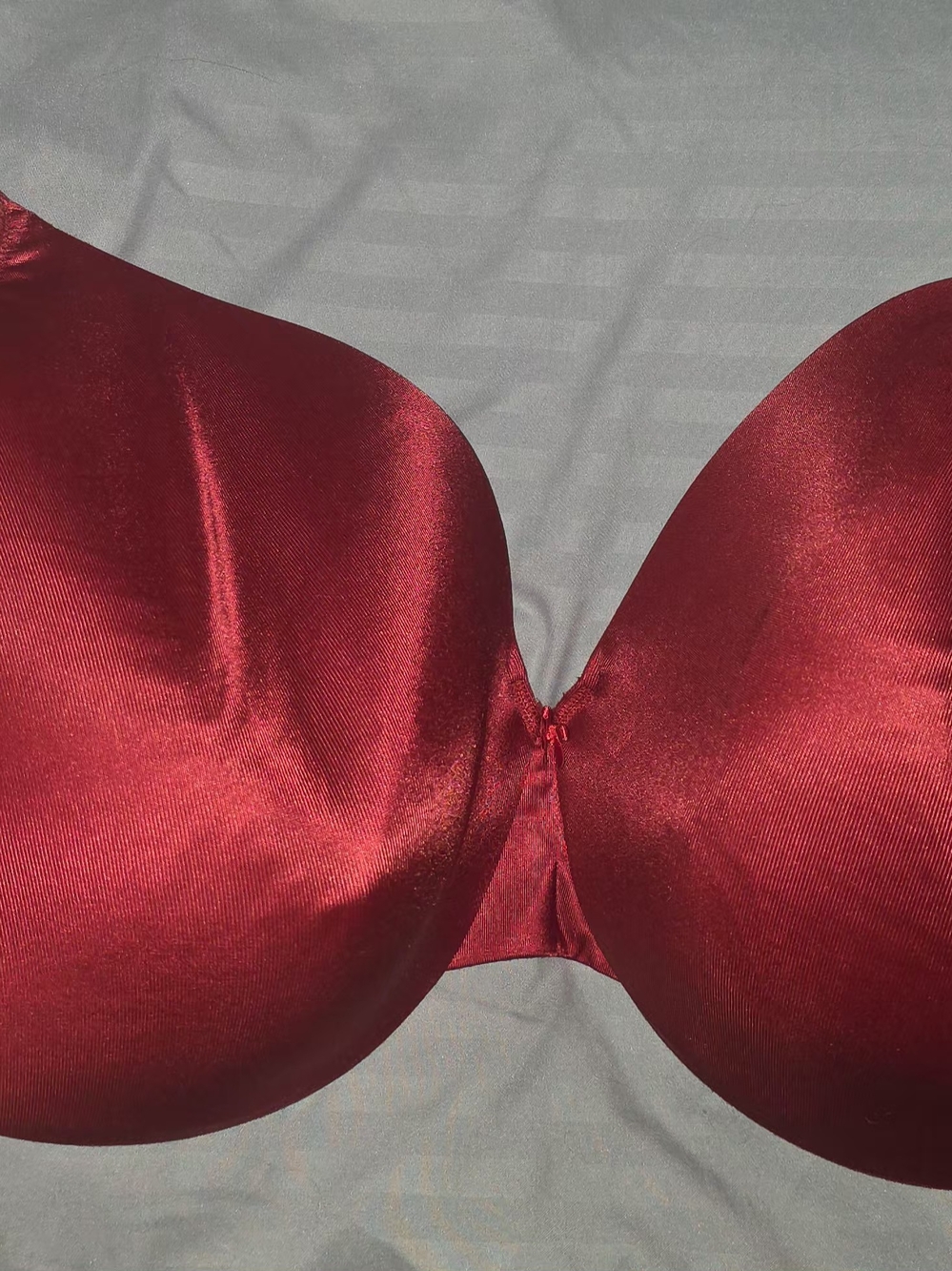46DDD Cacique Smooth Red T-Shirt Bra - Classic Support